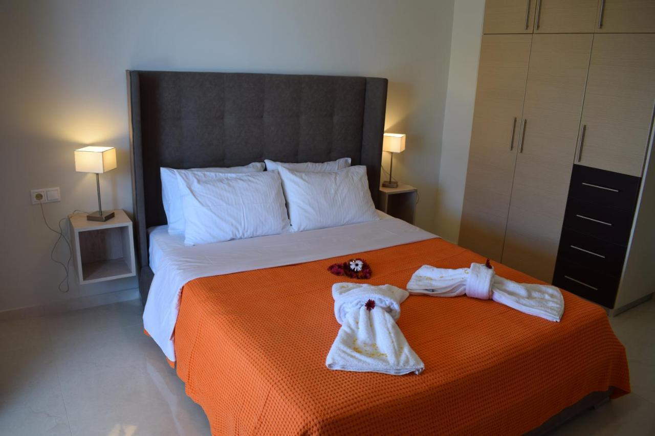 Studio Holiday Kalamata 2 Extérieur photo